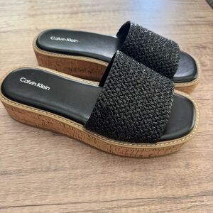 Calvin Klein Women's Arzelia Single Band Platform Slip-On Sandals Size 7